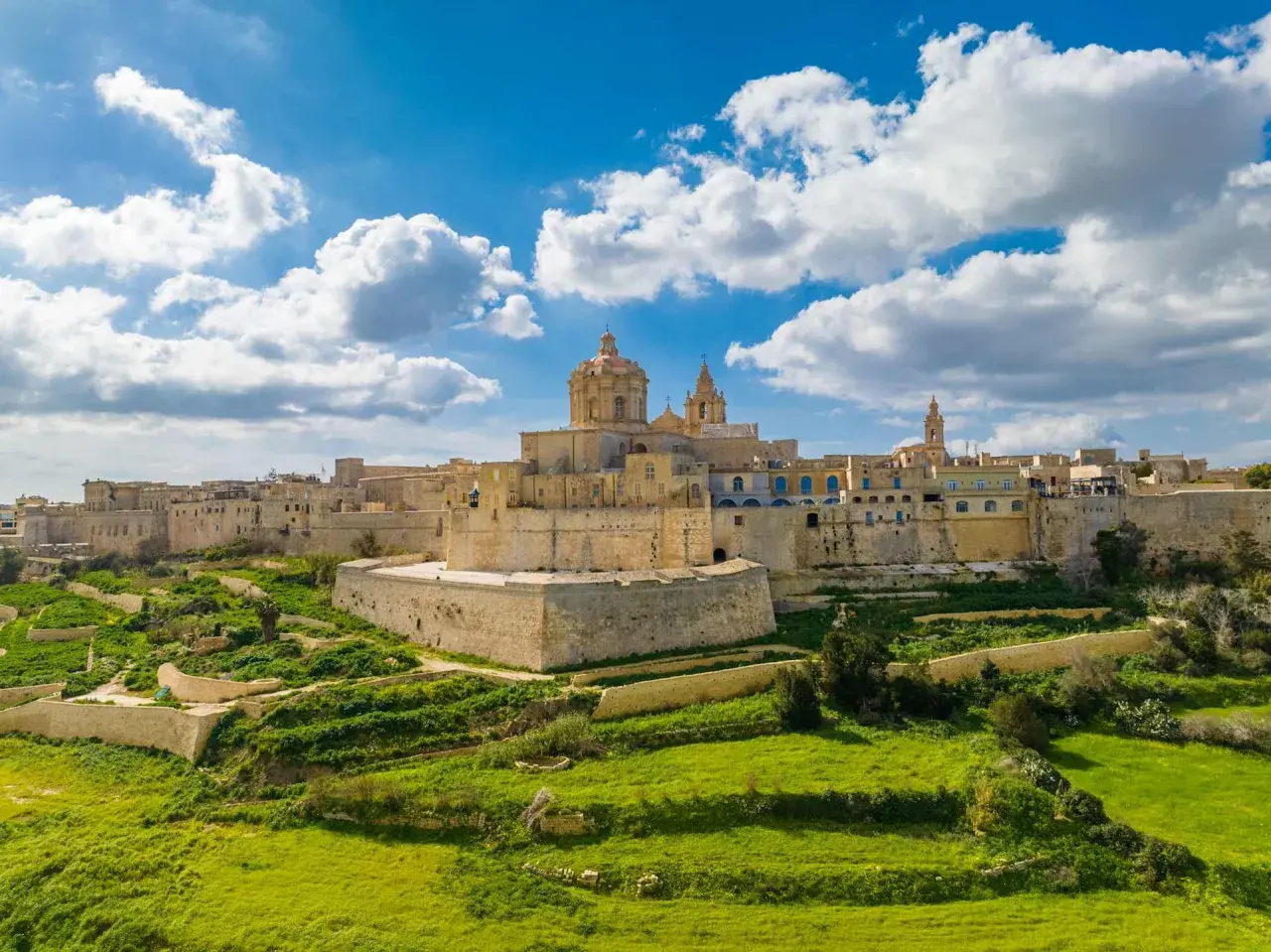 Mdina, la "città del silenzio", con la sua imponente cattedrale, è un must per chi visita Malta in 3 giorni.